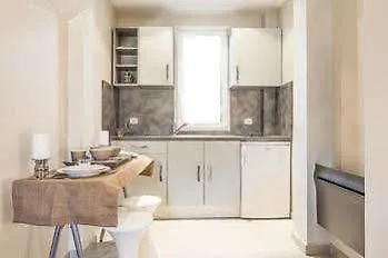 Apartment We - Arc De Triomphe 75017 Paris